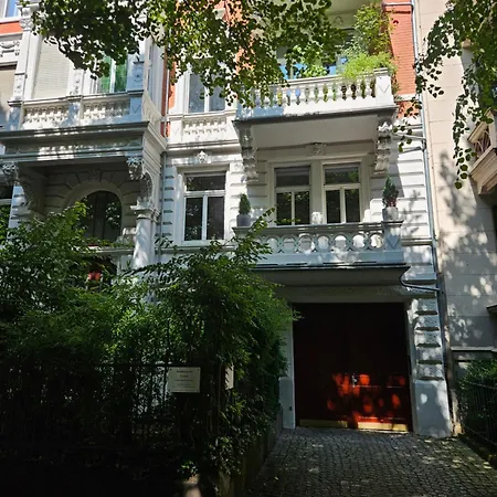 Apartment Away From Stylish Netflix Kitchen