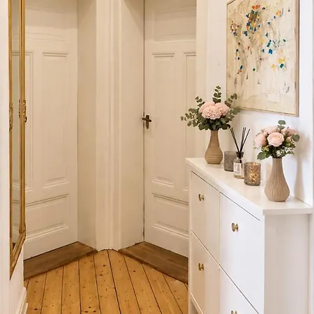 Apartment Velmora Boutique Cozy Center