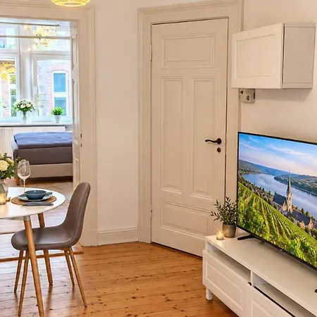 Velmora Boutique Cozy Center Apartment